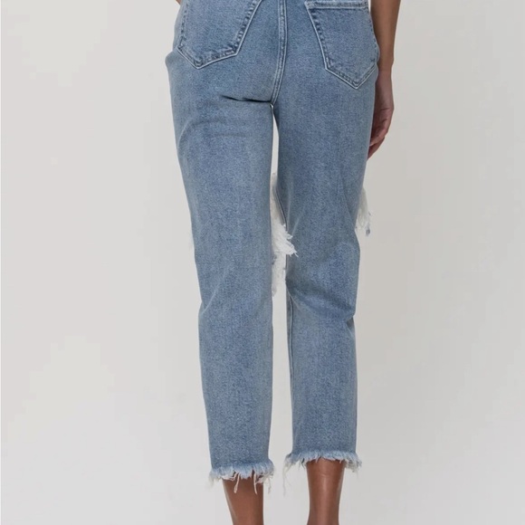 NWT CELLO high rise distress crop jeans sizes 3,5,7 and 13 - Picture 3 of 5